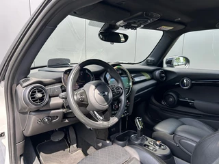 MINI Electric MINI Electric Mini Sport Leder HUD Navi+ LED H/K Camera Carplay Sfeerlicht NL-auto - afbeelding nr 12