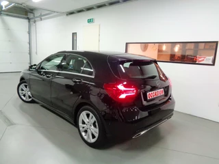 Mercedes-Benz A-Klasse Mercedes A-klasse 180 Urban/ Navi/ 17''/ Led/ PDC/ Facelift - afbeelding nr 19