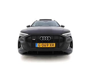 Audi e-tron Audi e-tron 50 Quattro S-Line Launch-Edition-Black 71 kWh (INCL-BTW) *PANO | LEATHER-MICROFIBRE | DIGI-COCKPIT | FULL-LED | MEMORY-PACK | ADAPTIVE-CRUISE | HEATED-SPORTSEATS | NAVI-FULLMAP | KEYLESS | SHIFT-PADDLES | 20
