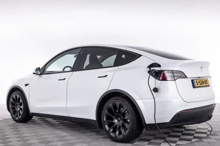 Tesla Model Y Tesla Model Y RWD 58 kWh | LEDER | PANORAMADAK ✅ 1e Eigenaar - afbeelding nr 2