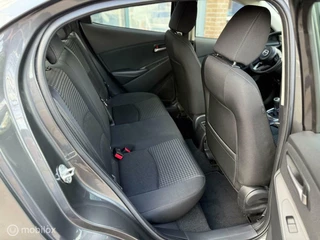 Mazda 2 Mazda 2 1.5 Skyactiv-G Dynamic+ / Cruise / Airco / Navi / - afbeelding nr 18