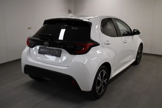 Toyota Yaris Toyota Yaris 1.5 Hybride Dynamic | Winterpack - afbeelding nr 3