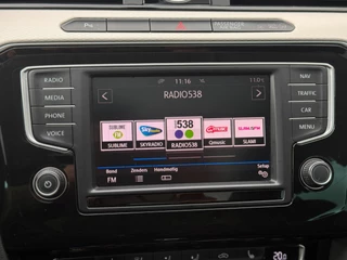 Volkswagen Passat Volkswagen Passat Variant GTE 2016 | Navi | Panodak | Camera | Trekhaak | Dealeronderhouden - afbeelding nr 17