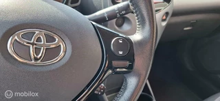Toyota Aygo Toyota Aygo 1.0 VVT-i X-Play / Airco / Apple carplay- Android / Cruise control - afbeelding nr 18