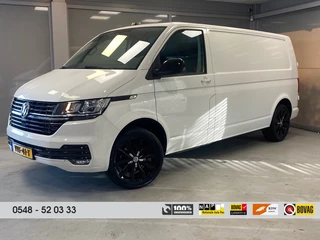Volkswagen Transporter L2H1 | Black & White | 2.0 TDI 110pk |18"LM VELGEN | Navigatie | Betimmering | Trekhaak | Cruise control |