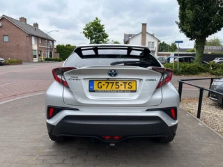 Toyota C-HR Toyota C-HR 1.8 HYBRID EXECUTIVE / LEDER / CAMERA / NAVI / TREKHAAK / 18'' LMV - afbeelding nr 5