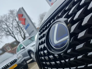 Lexus UX Trekhaak | Stuurverwarming | Keyless - afbeelding nr 38