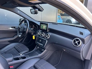 Mercedes-Benz A-Klasse Mercedes-Benz A-Klasse A 200 AMG styling Aut7 LED Navi Xenon Cruise PTS - afbeelding nr 5
