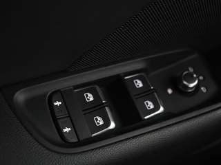 Audi A3 Audi A3 30 TFSI Sport S Line Edition | Half leder |  Full LED | Sportstoelen | Navigatie | Trekhaak | Parkeerhulp | Climate control | Cruise control | Bluetooth - afbeelding nr 27