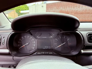 Citroën C3 Citroen C3 1.2 PureTech Carplay Cruise Led Airco NL Auto 2018 Eerste eigenaar Vol Opties 90737 KM N.A.P - afbeelding nr 14