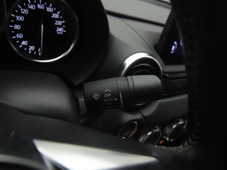 Mazda MX-5 Mazda MX-5 Roadster 2.0 SkyActiv-G Luxury : dealer onderhouden - afbeelding nr 30