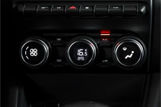 Renault Captur Renault Captur 1.3 TCe 140 PK Intens - Automaat | Cruise | PDC | 360 Camera | App. Connect | ECC | Multi-Sense | LM 18