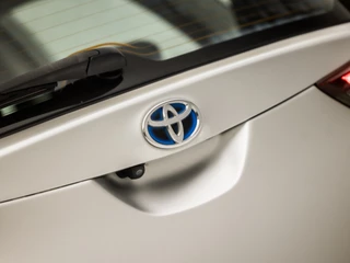 Toyota Auris Automaat (NAVIGATIE, CLIMATE, CAMERA, TREKHAAK, SPORTSTOELEN, CRUISE, PARKEERSENSOREN, KEYLESS, NIEUWE APK, NIEUWSTAAT) - afbeelding nr 24