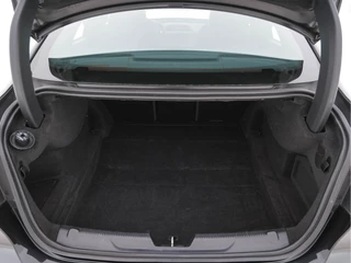 Jaguar XE Jaguar XE 2.0 D R-Sport-Pack Aut. *LEATHER-MICROFIBRE | BI-XENON | NAVI-FULLMAP | MERIDIAN-SOUND | HEATED-SPORTSEATS | CAMERA | ECC | KEYLESS | PDC | SHIFT-PADDLES | LANE-ASSIST | CRUISE | 17''ALU* - afbeelding nr 10