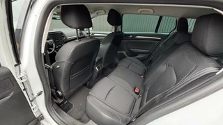 Renault Mégane Estate Renault Megane Estate 1.3 TCe 140 pk Limited Automaat Navi Carplay Android Auto - afbeelding nr 15