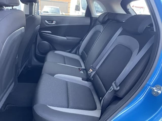 Hyundai Kona Hyundai Kona 1.0T Comfort | Navigatie via Apple Car Play | Achteruitrij camera | 18