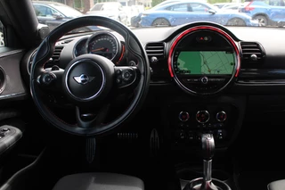 MINI Clubman MINI Clubman Mini 2.0 Cooper S Chili Serious Business / Leder / 19'' / Navigatie / Keyless / Getint glas / Parkeerhulp V+A / Stoelverwarming / DAB / Cruise Control - afbeelding nr 9