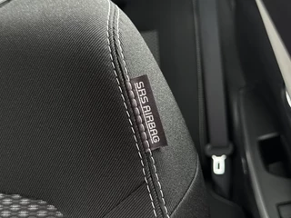Suzuki Vitara Suzuki Vitara 1.0 Boosterjet Select, Camera! Carplay! Zondag OPEN! - afbeelding nr 24
