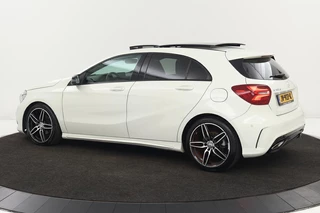 Mercedes-Benz A-Klasse Mercedes-Benz A-klasse 180d Lease Edition | Panoramadak | Carplay |  Navigatie | Cruise control | Airco | Bluetooth | Sportstoelen | Half leder - afbeelding nr 2