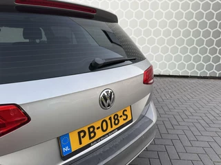 Volkswagen Passat Volkswagen Passat Variant 1.6 TDI Highline PANO DSG trekhaak - afbeelding nr 30
