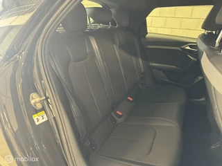 Audi A1 Sportback Audi A1 Sportback 25 TFSI S edition DAB, Carplay, Laneassist - afbeelding nr 24