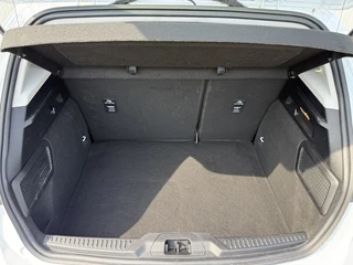 Ford Focus Ford Focus 1.0 Hybrid Connected NAP Navi PDC Led super staat! - afbeelding nr 25