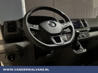 Volkswagen Crafter Volkswagen Crafter 2.0 TDI 141pk L3H3 L2H2 Euro6 Airco | Camera | Navigatie | Android Auto | Stoelverwarming Parkeersensoren, Bijrijdersbank, 3000kg trekvermogen, zilver - afbeelding nr 8