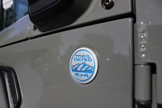 Jeep Wrangler Jeep Wrangler 4XE 380 SAHARA / Plug In Hybrid / My Sky open dak / Trekhaak - afbeelding nr 27