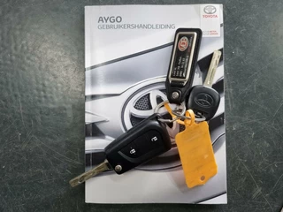 Toyota Aygo Toyota Aygo 1.0 VVT-i x-play / Automaat / Apple Carplay/Android-Auto / Airco - afbeelding nr 56