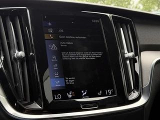 Volvo V60 Volvo V60 2.0 B4 Aut. 197pk MHEV R-Design | Navi | Camera | Trekhaak | Memory | - afbeelding nr 30