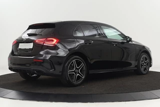 Mercedes-Benz A-Klasse Mercedes-Benz A-klasse 250e AMG Night | Carplay | Stoelverwarming |  Camera | Leder/Alcantara | Full LED | Sfeerverlichting | Park Assist | Navigatie - afbeelding nr 34