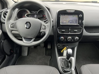 Renault Clio Navigatie Trekhaak Airconditioning Cruise Control Extra Getint Glas 16 Inch Lichtmetalen Velgen Parkeersonsoren NL Auto - afbeelding nr 12