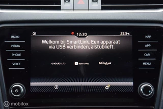 Škoda Octavia Skoda Octavia Combi 1.5 TSI Greentech Business Edition Trekhaak Panoramadak Apple Carplay - afbeelding nr 18