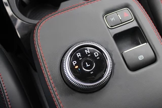 Ford Mustang Mach-E Ford Mustang Mach-E Extended First Edition AWD 98 kWh / Glascoating / Panoramadak / Camera / Leder / 19'' / B&O / Keyless / DAB / Dodehoek / ACC / Navigatie / Sfeerverlichting / Stoelverwarming - afbeelding nr 23