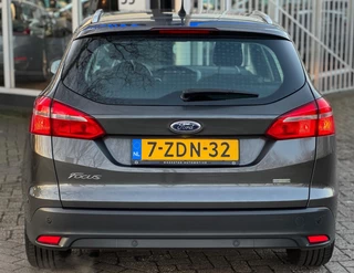 Ford Focus Ford Focus Wagon 1.0 Dealeronderhouden Navi Cruise Distr. VV Vol optie Parkeerhulp+sensor Nieuwe APK - 2e eigenaar - afbeelding nr 8