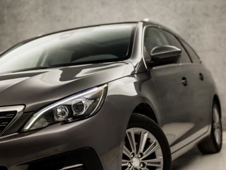 Peugeot 308 Automaat (PANORAMADAK, APPLE CARPLAY, GROOT NAVI, MASSAGE, STOELVERWARMING, LEDER, 360 CAMERA, SPORTSTOELEN, LANE ASSIST, KEYLESS, DAB+, NIEUWE APK, NIEUWSTAAT) - afbeelding nr 16