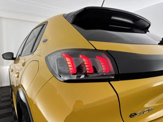 Peugeot e-208 (INCL-BTW) *FULL-LED | DIGI-COCKPIT | BLIS | CAMERA | 1/2-LEATHER | HEATED-SEATS | NAVI-FULLMAP | LANE-ASSIST | KEYLESS | DAB | SPORT-SEATS | 17
