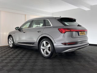 Audi e-tron Audi e-tron 50 Quattro Advanced Launch-Edition-Plus 71 kWh [ 3-Fase ] (INCL-BTW) *PANO | LUXURY-LEATHER | FULL-LED | ADAPTIVE-CRUISE | MEMORY-PACK | DIGI-COCKPIT | HEATED-COMFORTSEATS | CARPLAY | NAVI-FULLMAP | ECC | SHIFT-PADDLES | LANE-ASSIST | PDC | 20''ALU* - afbeelding nr 4