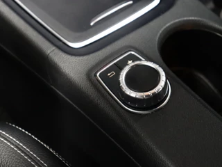 Mercedes-Benz CLA Mercedes-Benz CLA 180 Sport [GROOT NAVIGATIE, ZWARTE HEMEL, STOELVERWARMING, PDC V+A, HALF LEDER, CRUISE CONTROL, AIRCO, NIEUWSTAAT] - afbeelding nr 21