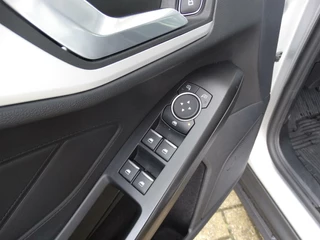 Ford Focus Ford Focus 1.0 EcoBoost Edition Navi / Camera/ cruise / NAP - afbeelding nr 17