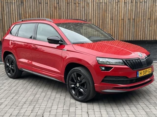 Škoda Karoq Skoda Karoq 1.5 TSI Sportline Automaat | Stoelverwarming | Apple CarPlay | LED verlichting | Trekhaak uitklapbaar | Adaptieve cruise control | Dode hoek detectie | Voorruitverwarming | Parkeersensoren voor en achter | Achteruitrijcamera - afbeelding nr 41