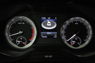 Škoda Kodiaq Skoda Kodiaq 1.4 TSI ACT Style Business 7p (TREKHAAK, STOELVERWARMING, CAMERA, SFEERVERLICHTING, ELEKTR STOELEN, NL-AUTO) - afbeelding nr 6