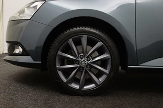 Škoda Fabia Skoda Fabia Combi 1.0 TSI Business Edition | Navigatie | Climate control | - afbeelding nr 36