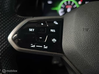 Volkswagen Golf Volkswagen Golf 2.0 TSI GTI/ IQ LIGHT/ 245 PK/ ACC/ LANE ASSIST - afbeelding nr 36