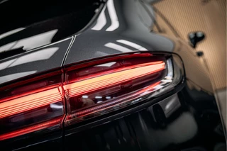 Porsche Macan Porsche Macan 3.0 S | Pano | Stoelverwarming | Sportuitlaat | Luchtvering | Trekhaak | - afbeelding nr 13