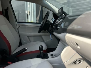 Volkswagen up! Volkswagen Up! 1.0 high up!|Pano|PDC|Cruisecontrol|Navi| - afbeelding nr 26