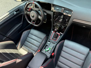 Volkswagen Golf Volkswagen GOLF 2.0 TSI GTI TCR|Pano|Akrapovic|Dynaudio|Leer|dodehoek|Carplay - afbeelding nr 21