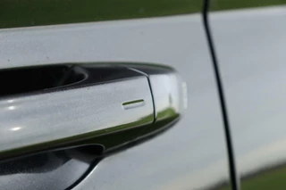 Škoda Karoq Skoda Karoq 1.5 TSI / 150 PK / DSG / Sportline / Black Edition / Panorama / Virtual Cockpit / Camera / Cruise Control / Trekhaak / 18