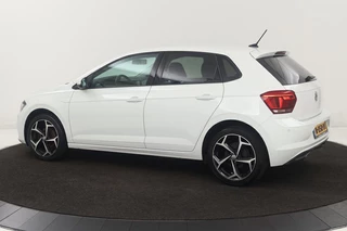 Volkswagen Polo Volkswagen Polo 1.0 TSI Highline | Automaat | Stoelverwarming |  Carplay | Navigatie | Climate control | Parkeerhulp | Cruise control | Bluetooth - afbeelding nr 2