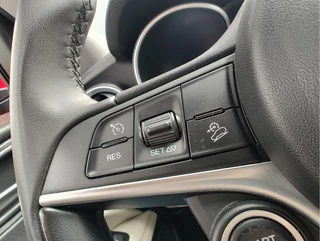 Alfa Romeo Stelvio Alfa Romeo Stelvio 2.0 T AWD Q4 SUPER AUT. Leder | Dodehoeksens. | Elek. achterklep | Camera - afbeelding nr 25